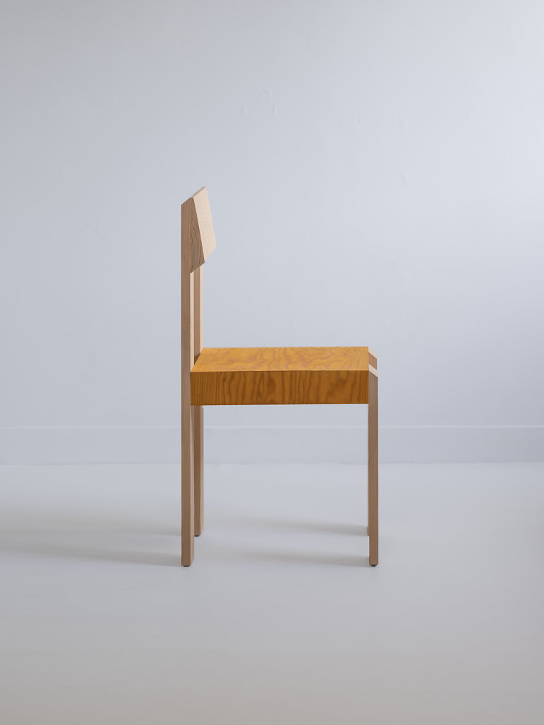 chaise-mini-carre-1957.JPG