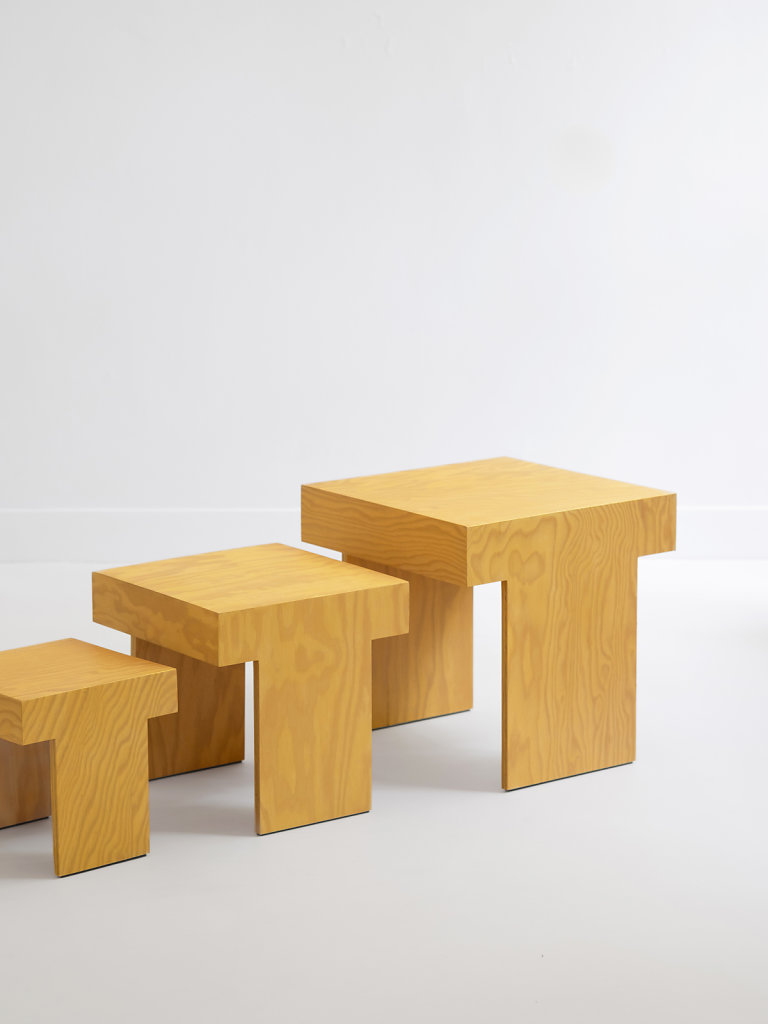 tables-T-2703.JPG
