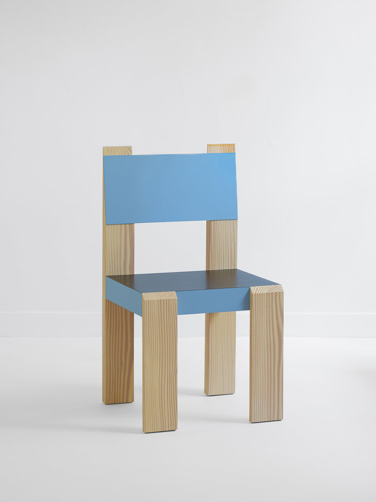 CHAISE-BISEAUTEE-AZUR-ET-CENDRE-2774b.jpg